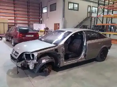 Здавання транспортного засобу OPEL VECTRA C (Z02) 2.2 DTI 16V (F69) року 2004 потужний Y22DTR