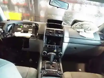 Sloopvoertuig volkswagen touareg 3.0 v6 tdi dpf van het jaar 2004 aangedreven bac