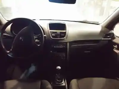 Здавання транспортного засобу peugeot 207/207+ (wa_, wc_) 1.4 hdi року 2007 потужний 8hzdv4td