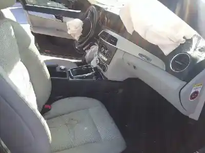 Scrapping Vehicle clase c clase c berlina 2.1 cdi of the year 2009 powered om651913