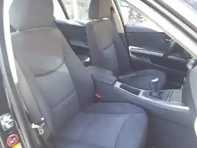 Vehicul casat bmw serie 3 berlina (e90) 320d al anului 2007 alimentat 204d4