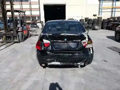 Vehicul casat bmw serie 3 berlina (e90) 320d al anului 2007 alimentat 204d4