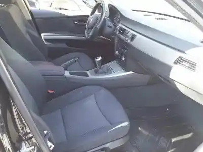 Vehicul casat bmw serie 3 berlina (e90) 320d al anului 2007 alimentat 204d4