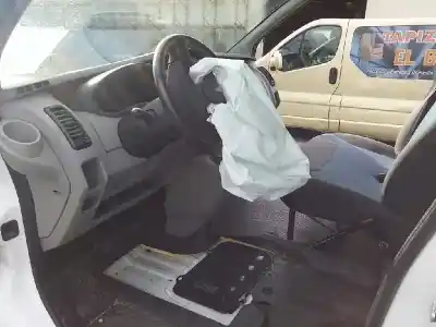 Scrapping Vehicle renault trafic combi (ab 4.01) 1.9 diesel of the year 2011 powered m9r786