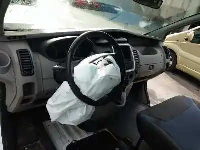 Scrapping Vehicle renault trafic combi (ab 4.01) 1.9 diesel of the year 2011 powered m9r786