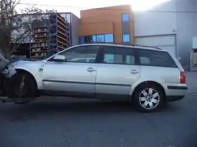 Scrapping Vehicle VOLKSWAGEN PASSAT VARIANT (3B5) 1.9 TDI of the year 2000 powered ATJ