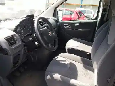 Véhicule à la ferraille fiat scudo combi 2.0 16v jtdm de l'année 2014 alimenté rh02