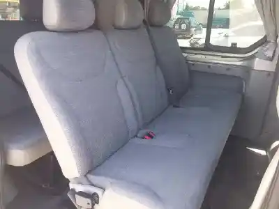 Veículo de Sucata renault trafic combi (ab 4.01) 1.9 diesel do ano 2006 alimentado f9q760