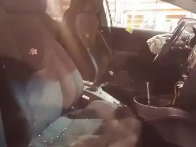 Здавання транспортного засобу seat leon (1p1) 2.0 tdi року 2006 потужний bmn