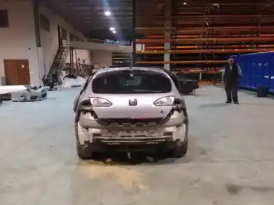 Здавання транспортного засобу seat leon (1p1) 2.0 tdi року 2006 потужний bmn