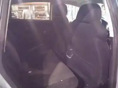 Здавання транспортного засобу seat leon (1p1) 2.0 tdi року 2006 потужний bmn