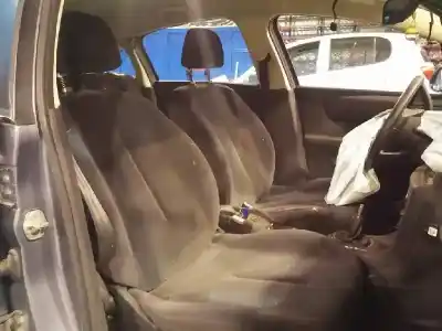 Verschrottungsfahrzeug citroen c4 berlina 1.6 16v hdi des jahres 2006 angetrieben 9hx