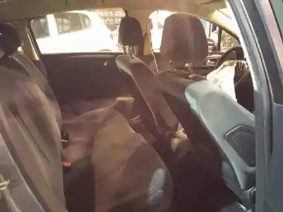 Verschrottungsfahrzeug citroen c4 berlina 1.6 16v hdi des jahres 2006 angetrieben 9hx