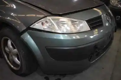 Veículo de Sucata renault megane ii sedán (lm0/1_) 1.9 dci (lm0g lm1g lm2c) do ano 2004 alimentado f9q800