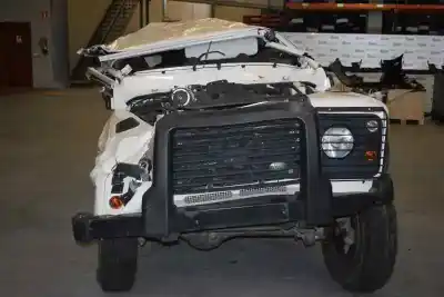 Veículo de Sucata land rover defender (ld) 2.4 td4 do ano 2009 alimentado 244dt