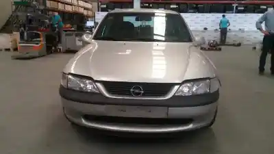 Здавання транспортного засобу OPEL VECTRA B (J96) 1.6 I 16V (F19) року 1995 потужний X16XEL