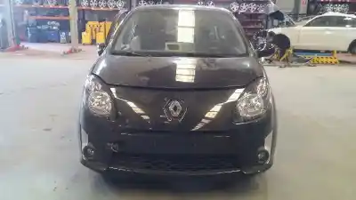 Veicolo di demolizione RENAULT TWINGO II (CN0_) 1.5 DCI (CN0E) dell'anno 2008 alimentato K9K740