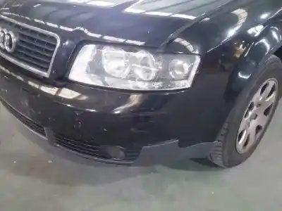 Veicolo di demolizione audi a4 avant (8e) 1.9 tdi (96kw) dell'anno 2001 alimentato awx