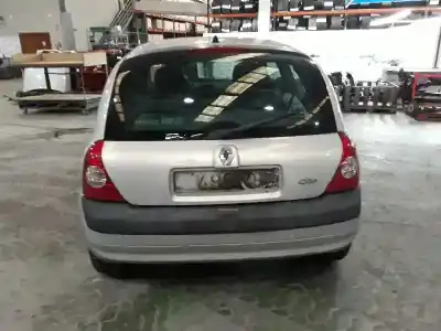Sloopvoertuig renault clio ii (bb_, cb_) 1.2 16v (bb05, bb0w, bb11, bb27, bb2t, bb2u, bb2v, cb05,... van het jaar 2001 aangedreven d4f712