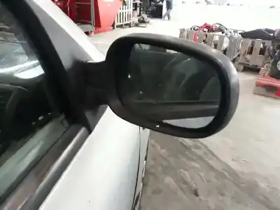 Sloopvoertuig renault clio ii (bb_, cb_) 1.2 16v (bb05, bb0w, bb11, bb27, bb2t, bb2u, bb2v, cb05,... van het jaar 2001 aangedreven d4f712