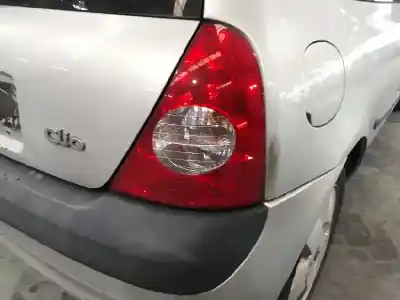 Sloopvoertuig renault clio ii (bb_, cb_) 1.2 16v (bb05, bb0w, bb11, bb27, bb2t, bb2u, bb2v, cb05,... van het jaar 2001 aangedreven d4f712