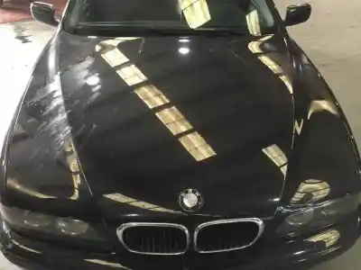 Veículo de Sucata bmw 5 (e39) 530 d do ano 2003 alimentado 306d1