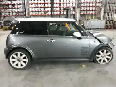 Veicolo di demolizione mini mini (r50,r53) 1.6 16v 170 cv / 125 kw dell'anno 2004 alimentato w11b16a