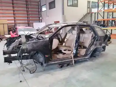 Veículo de Sucata bmw x3 2.0 turbodiesel do ano 2008 alimentado 306d3