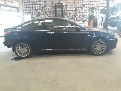 Scrapping Vehicle alfa romeo gt (937_) 1.9 jtd (937cxn1b) of the year 2006 powered 937a5000