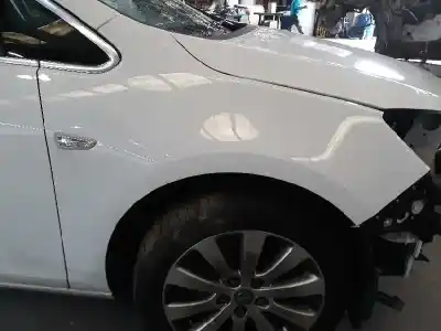 Veículo de Sucata opel astra j (p10) 1.7 cdti (68) do ano 2013 alimentado a17dts