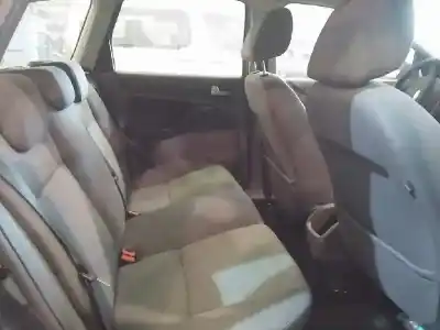 Здавання транспортного засобу ford focus c-max (dm2) 1.6 tdci року 2005 потужний g8da