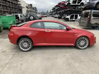 Veicolo di demolizione ALFA ROMEO GT (937_) 1.9 JTD (937CXN1B) dell'anno 2005 alimentato 937A5000
