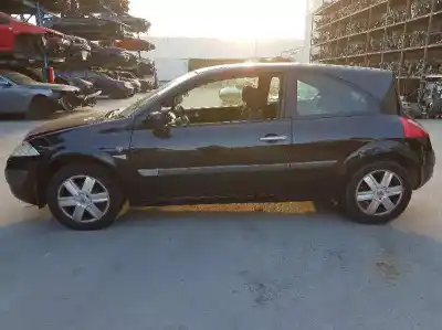 Здавання транспортного засобу renault                                            megane ii sedán (lm0/1_)                                                                                                                                                                                                                                   1.6 16v (lm1r lm0c) року 2005 потужний k4j730