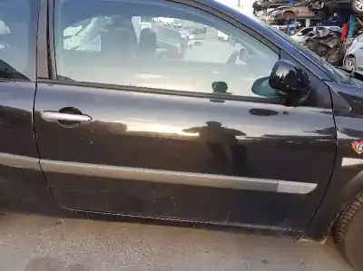 Здавання транспортного засобу renault                                            megane ii sedán (lm0/1_)                                                                                                                                                                                                                                   1.6 16v (lm1r lm0c) року 2005 потужний k4j730