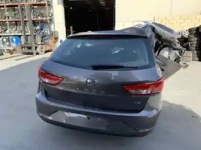 Veículo de Sucata seat leon st (5f8) 1.6 tdi do ano 2015 alimentado cxxb