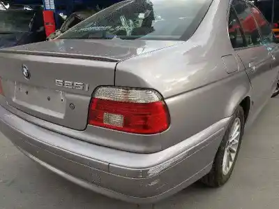 Veículo de Sucata bmw 5 (e39) 525 i do ano 2001 alimentado 256s5