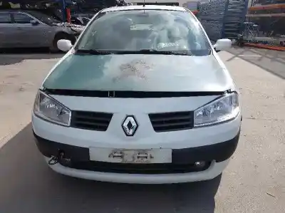 Утилизация автомобиля RENAULT MEGANE II BERLINA 3P 1.9 dCi Diesel 120 CV / 88 KW года 2002 питание F9Q800