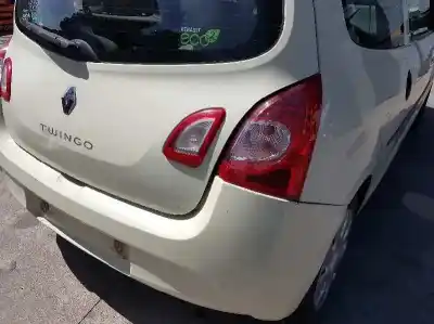 Scrapping Vehicle renault twingo ii (cn0_) 1.2 16v (cn04, cn0a, cn0b) of the year 2013 powered d4f770