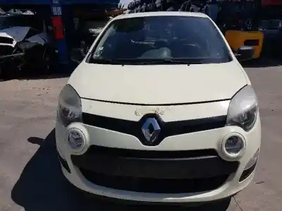 Veicolo di demolizione RENAULT TWINGO II (CN0_) 1.2 16V (CN04, CN0A, CN0B) dell'anno 2013 alimentato D4F770