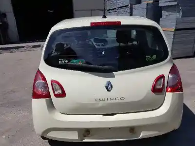 Scrapping Vehicle renault twingo ii (cn0_) 1.2 16v (cn04, cn0a, cn0b) of the year 2013 powered d4f770