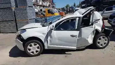 Sloopvoertuig dacia sandero 1.5 dci van het jaar 2009 aangedreven k9k796