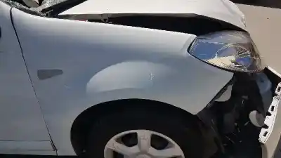 Sloopvoertuig dacia sandero 1.5 dci van het jaar 2009 aangedreven k9k796