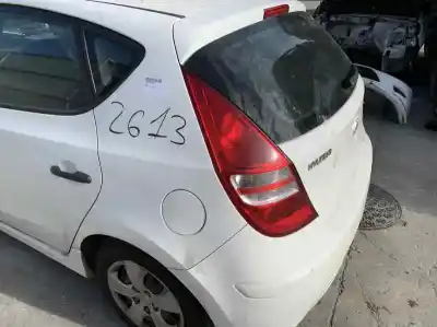 Veículo de Sucata hyundai i30 1.6 crdi 90 classic do ano 2011 alimentado d4fb