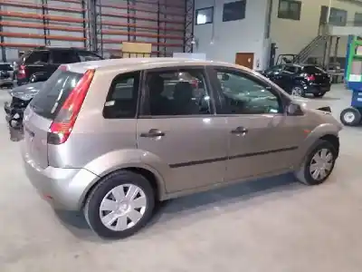 Verschrottungsfahrzeug ford fiesta v (jh_, jd_) 1.4 16v des jahres 2004 angetrieben fxjb