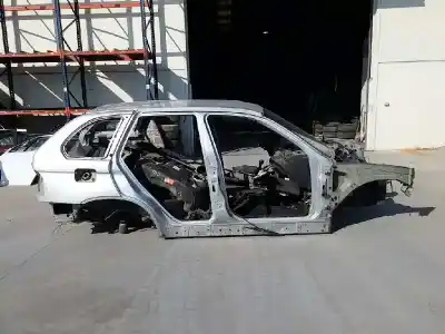 Veículo de Sucata bmw x5 (e53) 4.4 i do ano 2000 alimentado m62b44tu