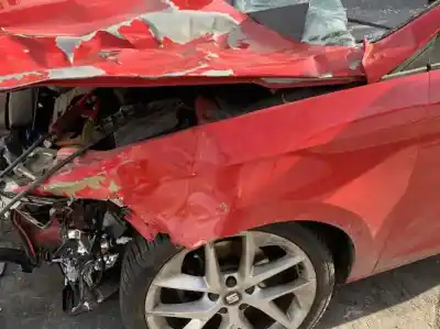 Здавання транспортного засобу seat leon (5f1) 2.0 tdi року 2014 потужний ckfc