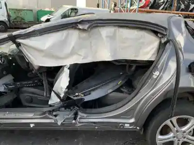 Здавання транспортного засобу clase c clase a 2.1 cdi року 2015 потужний 651930