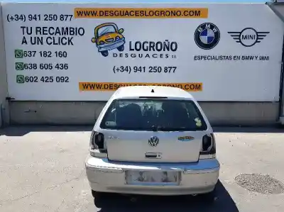 Veículo de Sucata volkswagen polo iii classic (6v2) 60 1.4 do ano 2001 alimentado aud