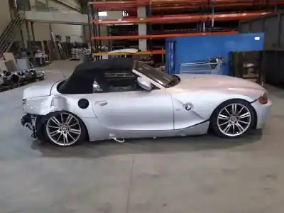 Veículo de Sucata BMW Z4 ROADSTER (E85) 2.5 I do ano 2003 alimentado 256S5