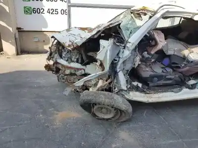 Здавання транспортного засобу mitsubishi l 200 (ka0/kb0) 2.5 di-d cat року 2015 потужний 4d56